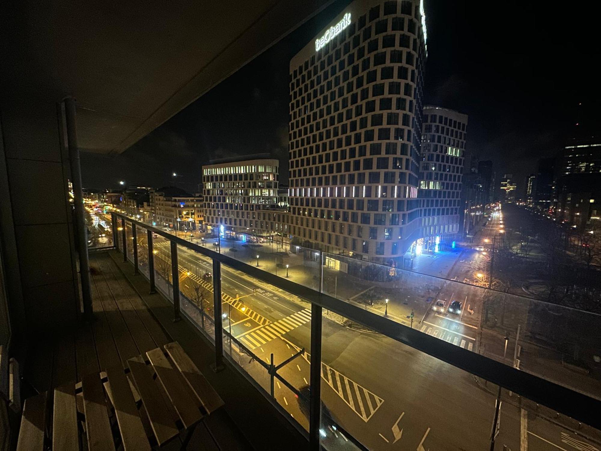 Apartment With Stunning View In City Center Bruksela Pokój zdjęcie